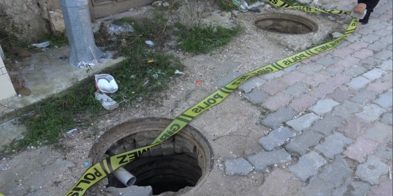 Edirne’de Rögar Kapakları Ve İki Evin Kapısı Çalındı