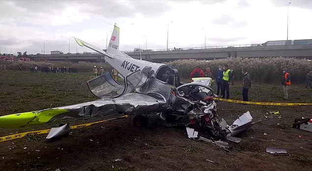 Büyükçekmece’de düşen eğitim uçağının pilotu Beytullah Nart’ın cenazesi Adli Tıp Kurumu’na getirildi