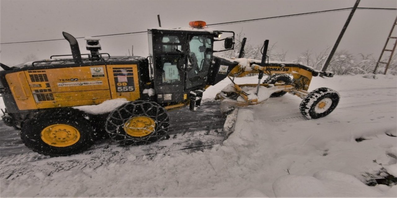 Altınordu’da Ulaşıma Kapanan 18 Mahalle Yolu Açıldı