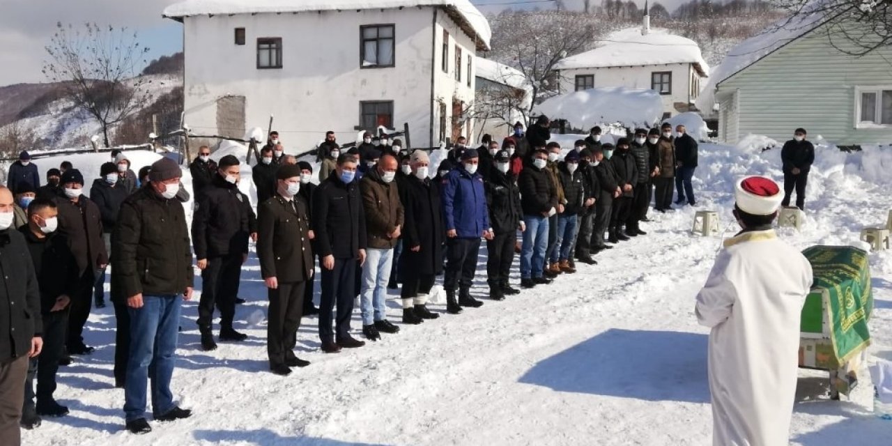 Gaziler Derneği Başkanı Son Yolculuğuna Uğurlandı