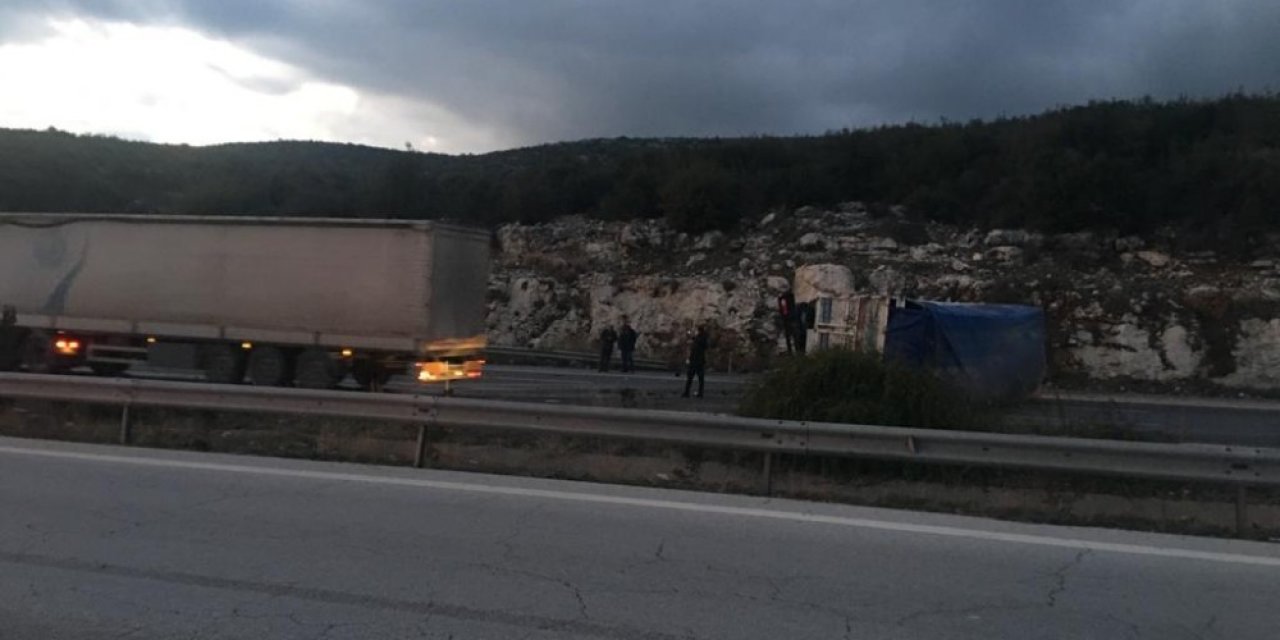Mersin’de Trafik Kazası: 5 Ölü, 2 Yaralı