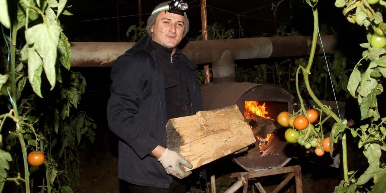 Fethiye’de Sera Üreticisinin Sobalı Don Nöbeti
