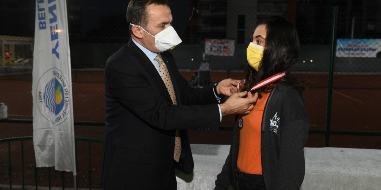 2. Ata’yı Anma Tenis Turnuvası Sona Erdi