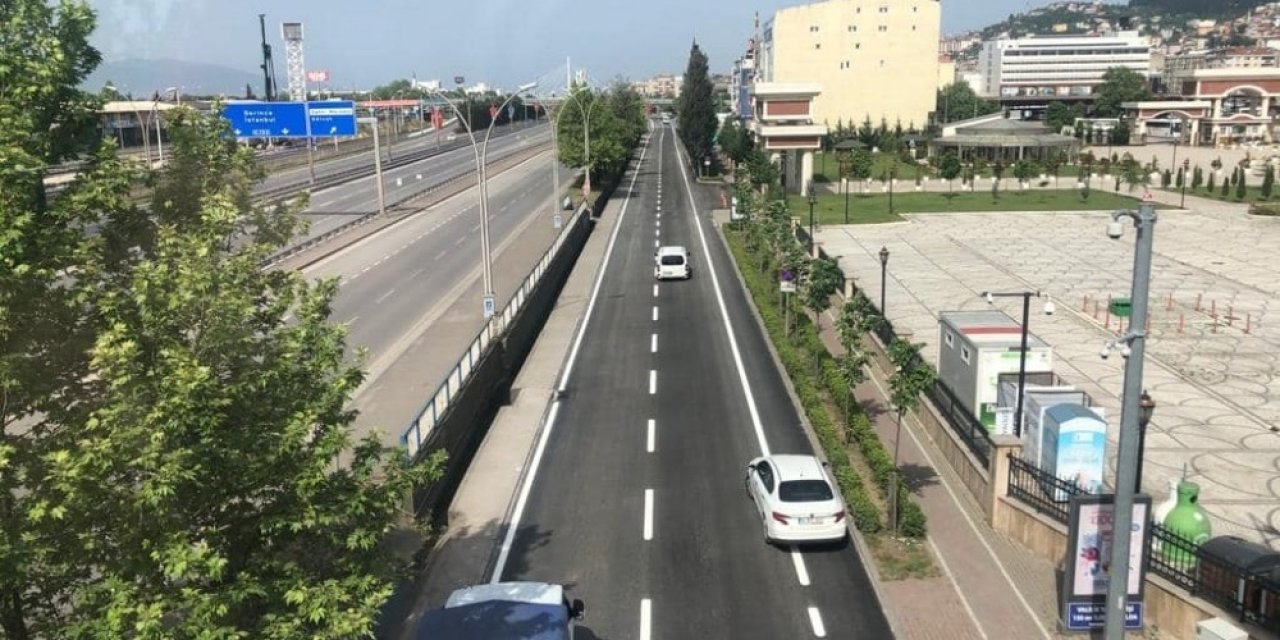 Kocaeli’nde 2020 Yılında 67 Kilometre Yol, 115 Bin Ton Asfalt Serimi Yapıldı
