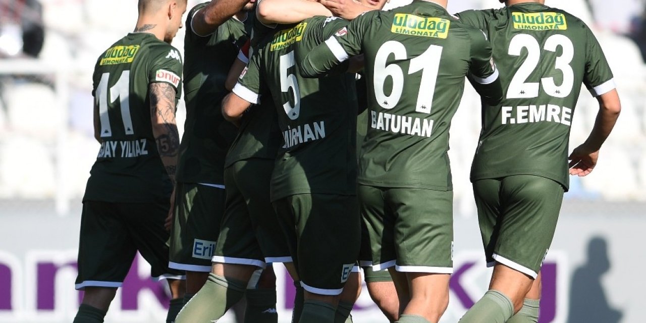 Bursaspor’u Kritik Dört Hafta Bekliyor