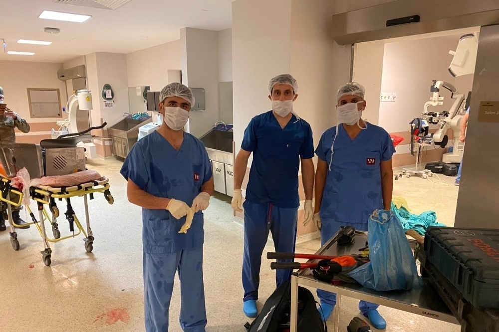 Vatani görevini yapan asker kıyma makinesine elini kaptırdı