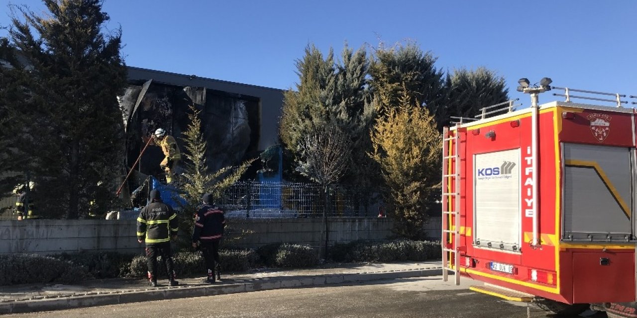 Fabrika Trafosunda Çıkan Yangın Korkuttu