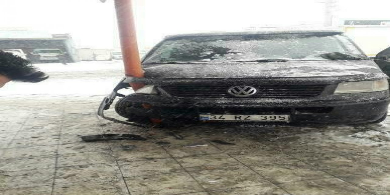 Iğdır’da Kar Yağışı Beraberinde Kaza Getirdi