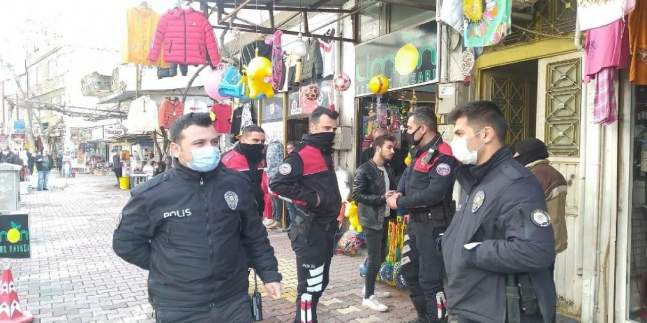 Yabancı Uyruklu İki Grup Kavga Etti