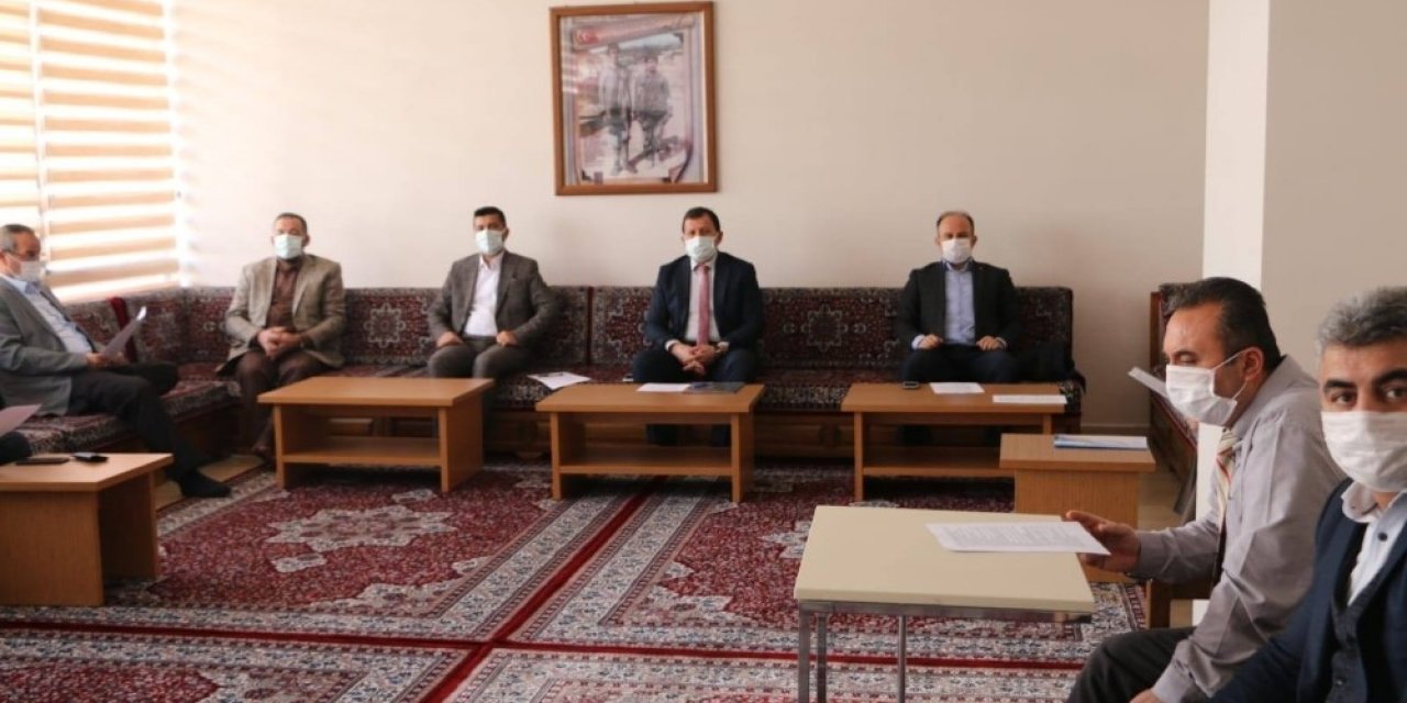 Ali İhsan Kabakcı Birim Müdürleri İle Toplantı Yaptı