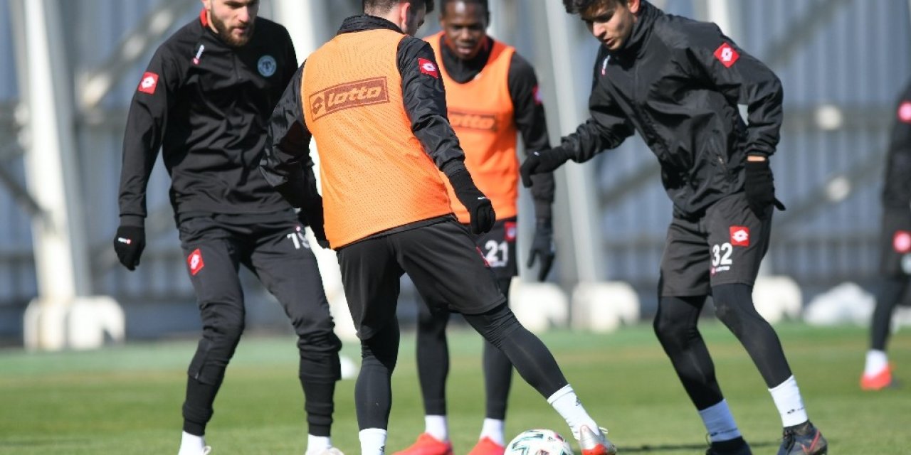 Konyaspor, Antalyaspor Maçı Hazırlıklarını Sürdürdü