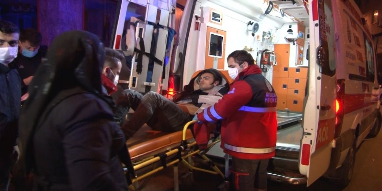 Bayrampaşa’da Yabancı Uyruklu İki Grup Arasında Bıçaklı Kavga: 2’si Ağır 7 Yaralı