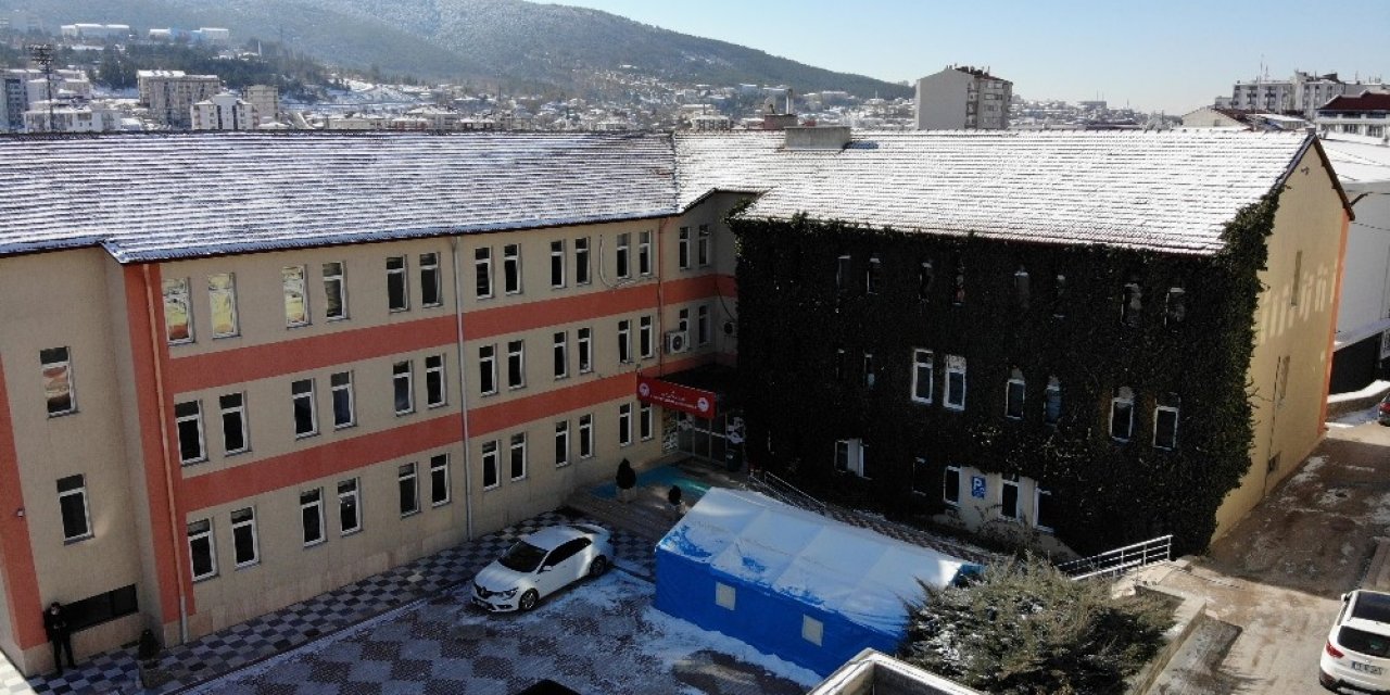 Doğanın Mantoladığı Yemyeşil Kurum