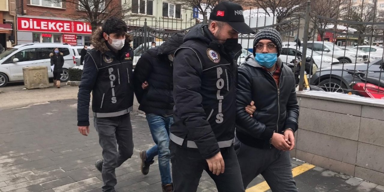 Uyuşturucu Satıcıları Gözaltında