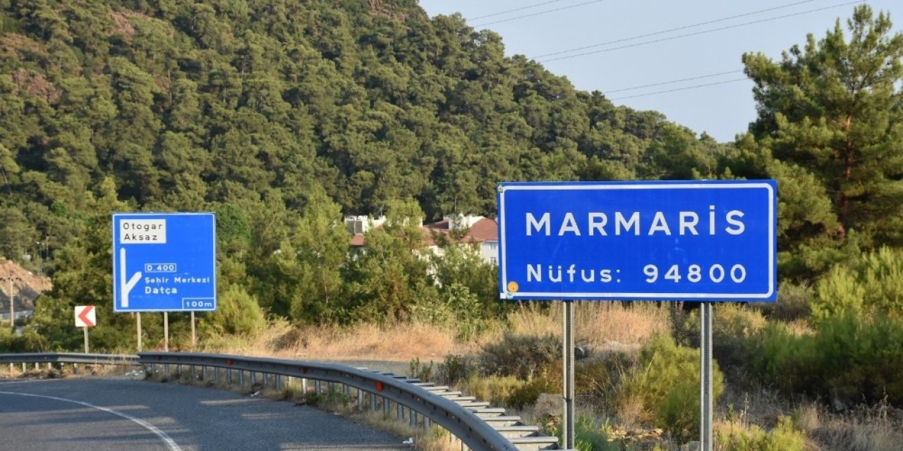 Marmaris’te Sigara İçilmeyen Alanlara Yenileri Eklendi