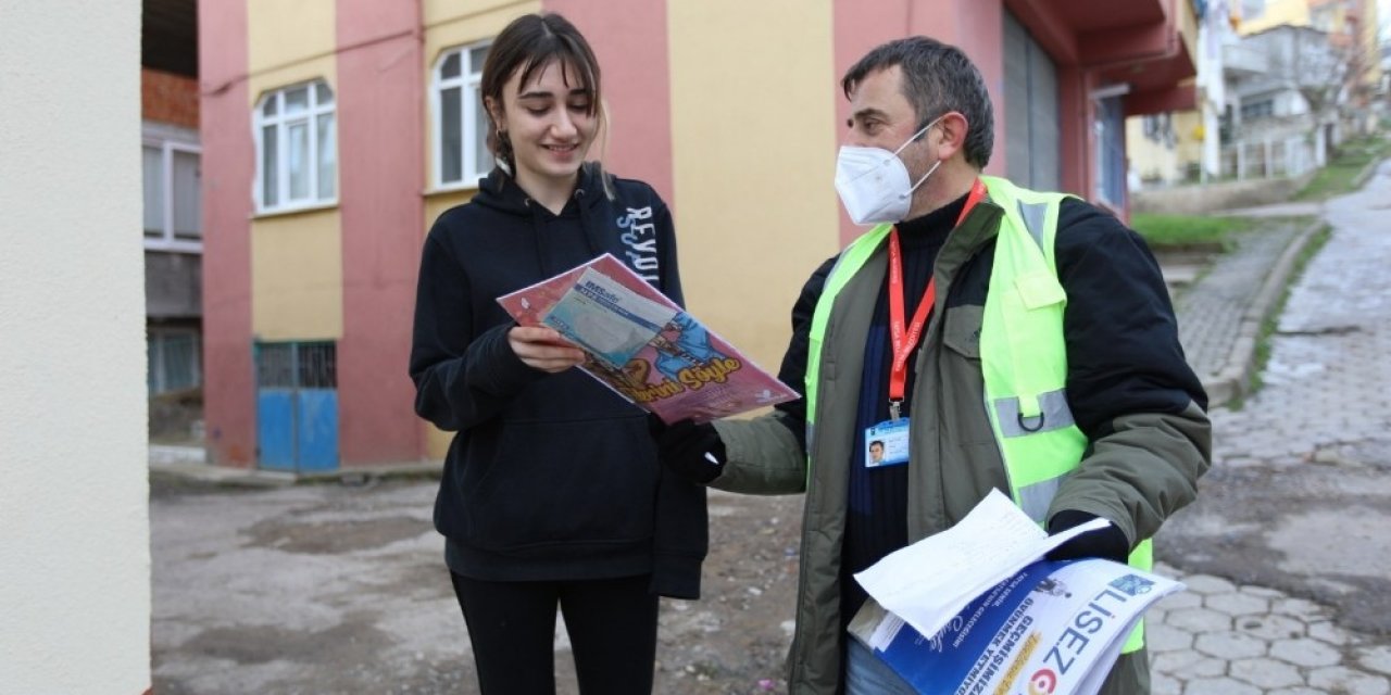 Gençler, Lise.zone Dergisini Beğendi