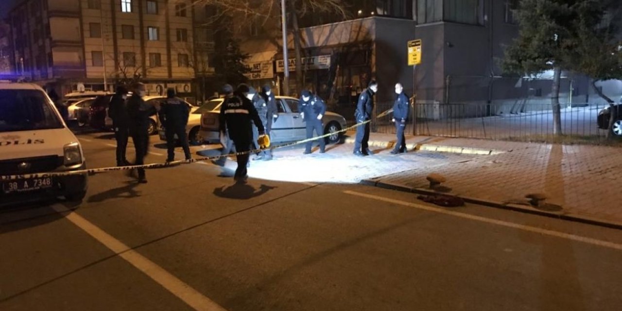 Kayseri’de Öfkeli Dayı Dehşeti...yeğenini Pompalı Tüfekle Yaraladı