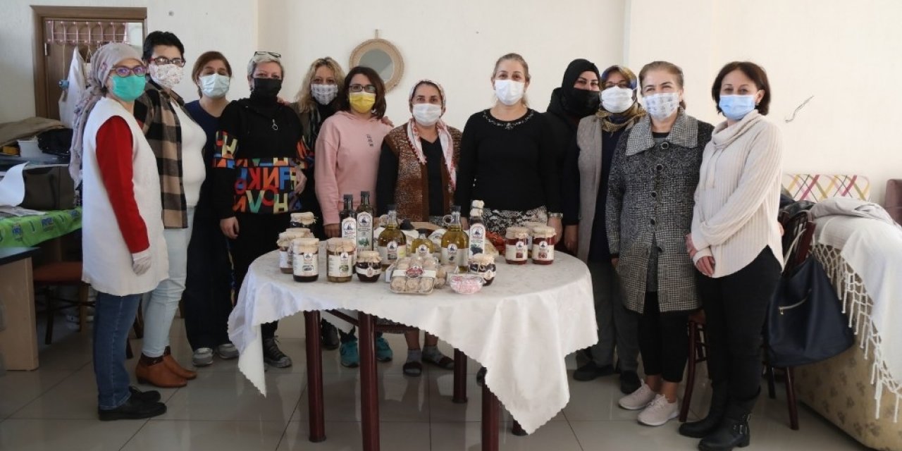Atçalı Kadınlar Aydın Büyükşehir Belediyesi’nin De Verdiği Destekle Kadınlara Örnek Oluyor