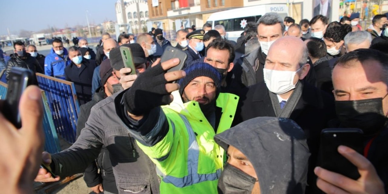 İ̇çişleri Bakanı Süleyman Soylu, 8 Bininci Deprem Konut Teslim Töreni İçin Elazığ’da