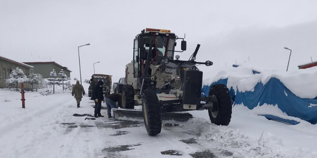 Iğdır’da Kapanan Köy Yolları Ulaşıma Açıldı