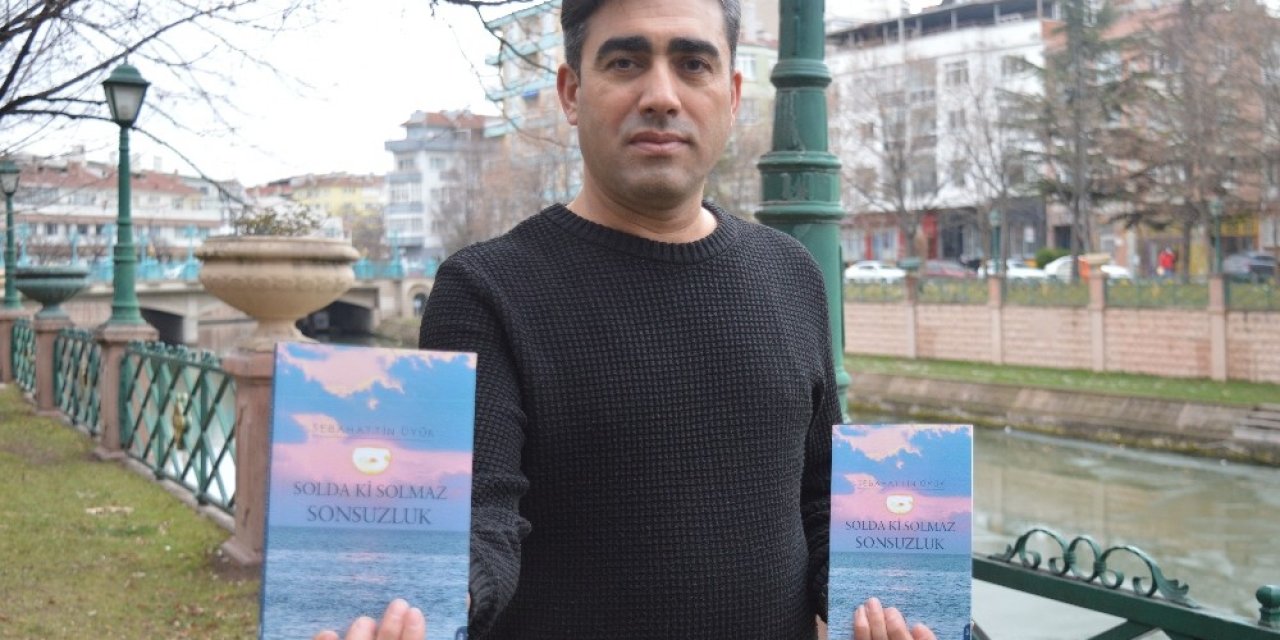 Kaybettiği Şiirlerin Yerine Yüzlercesini Yazarak Kitap Çıkardı