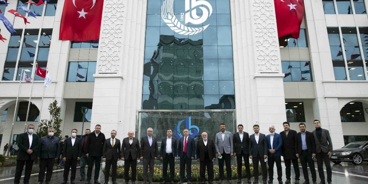 Bağcılar Belediyesi Yeni Binası Hizmete Girdi