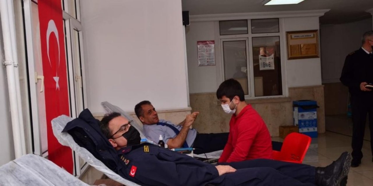 Jandarmadan Kan Bağışı Desteği