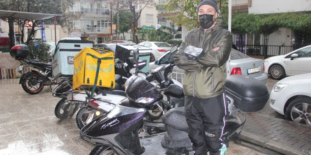 Sitelere Motorlu Araçla Giremeyen Kuryelere Şimdide Asansör Engeli