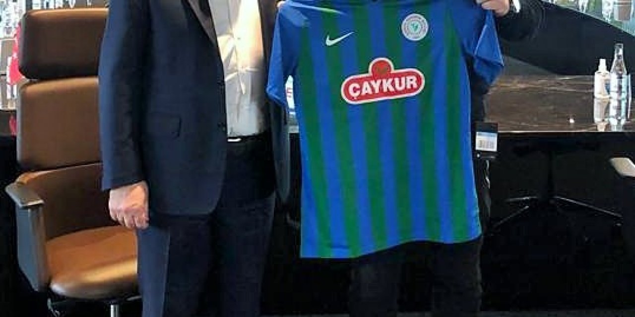 Çaykur Rizespor Sumudica İle Anlaştığını Duyurdu