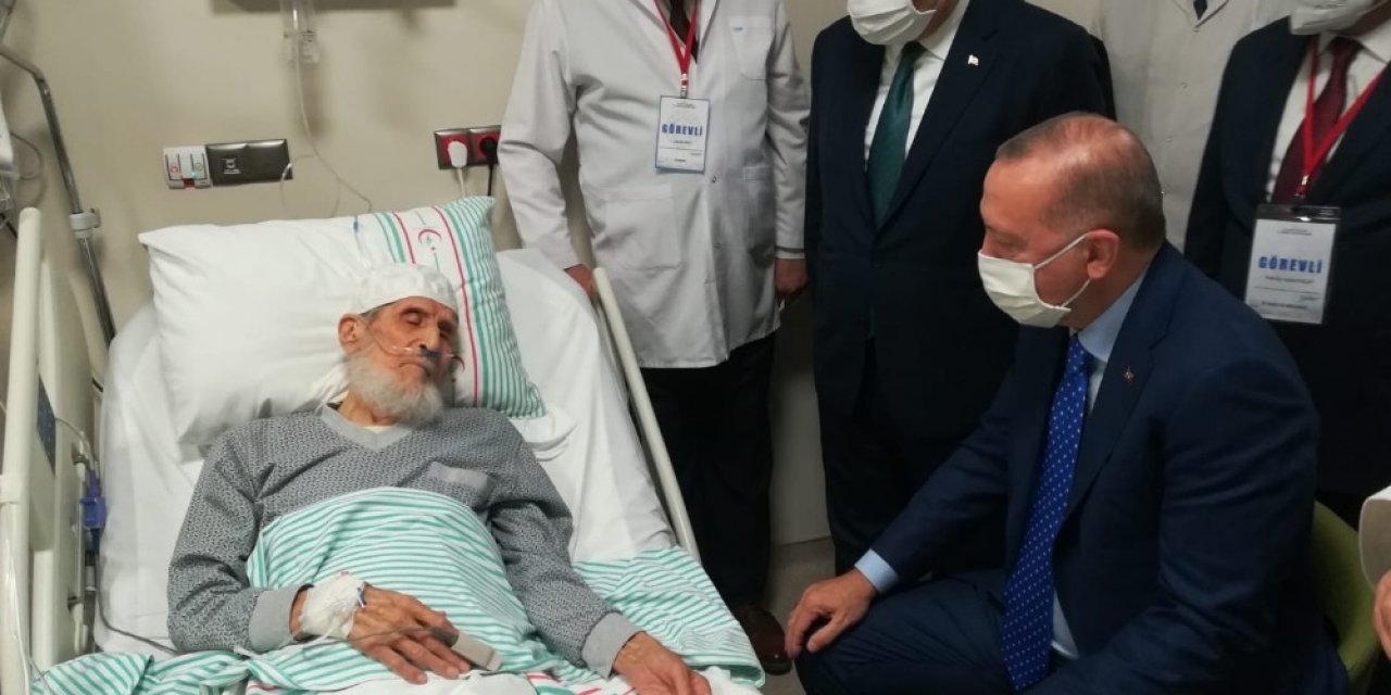 Cumhurbaşkanı Erdoğan’dan Fethi Sekin’in Babası İle Kanaat Önderi Nazırlı’ya Hastanede Ziyaret