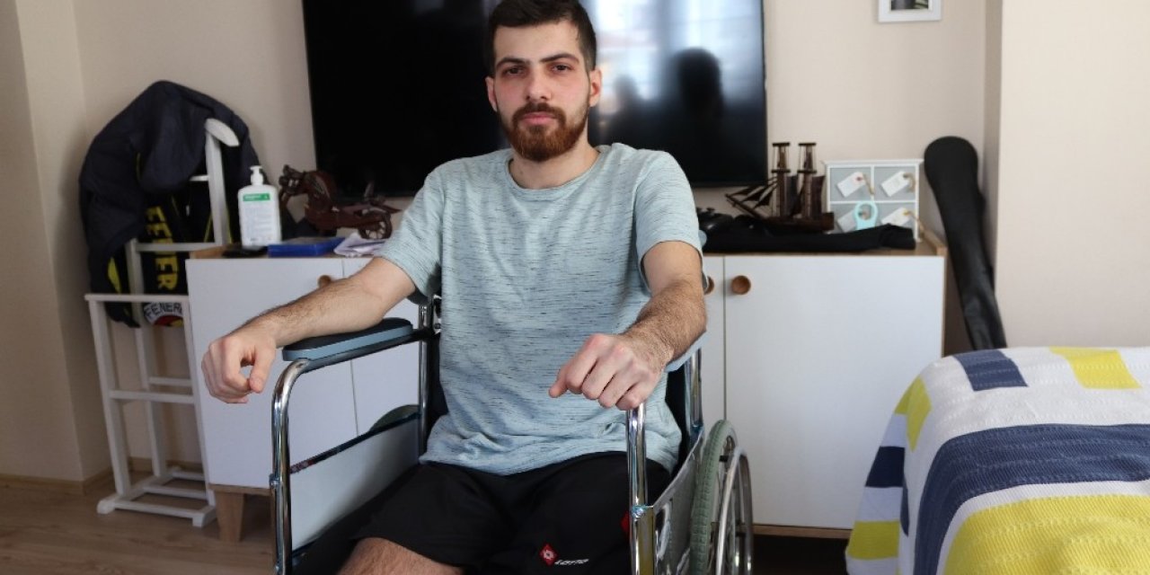 Ölümden Dönen Genç Sağlıkçı İki Bacağını Da Kaybetti