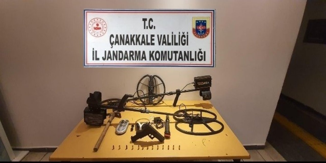 Çanakkale’de 4 Define Şüphelisi Yakalandı