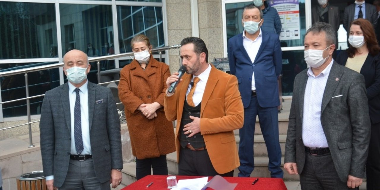 Akçakoca Belediyesi’nde Toplu Sözleşme Sevinci