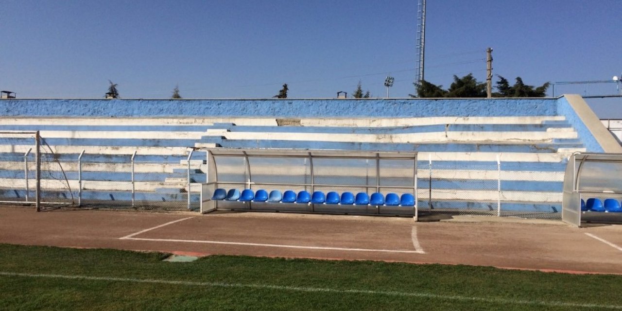 Merzifon Stadına Tribün Yapılacak