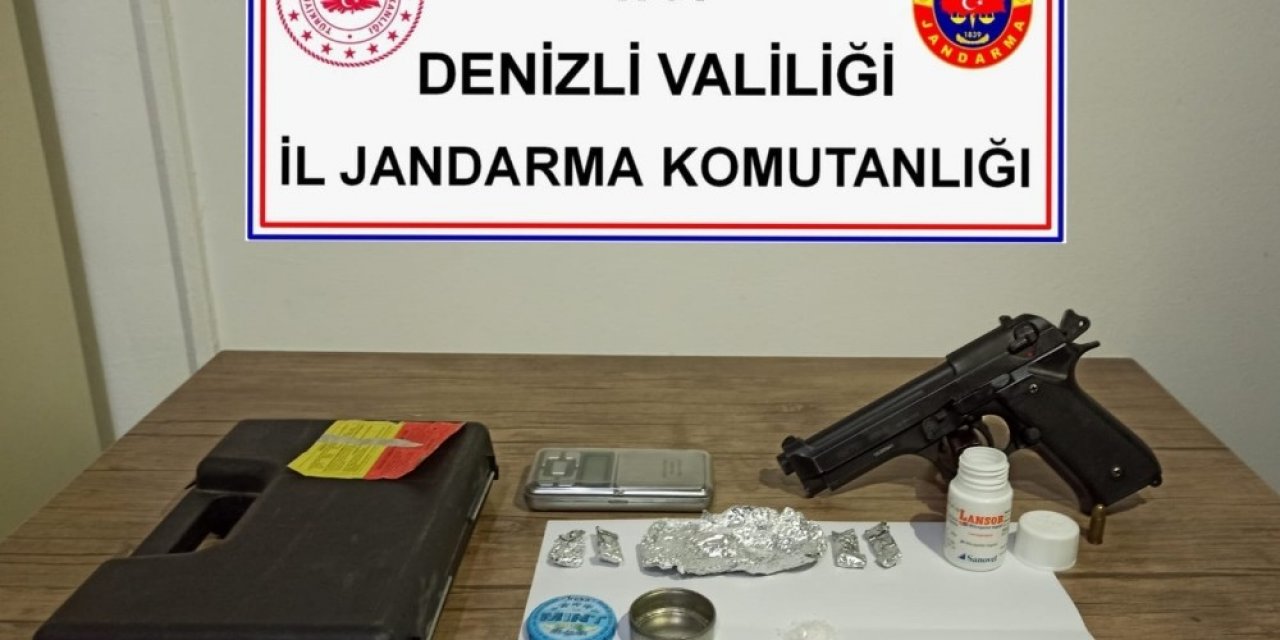 Uyuşturucu Tacirine Jandarma Geçit Vermedi