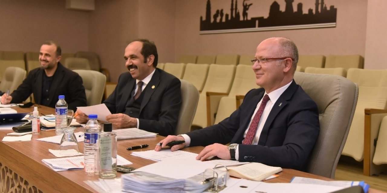 Ak Parti Bursa’ya Büyük Teveccüh
