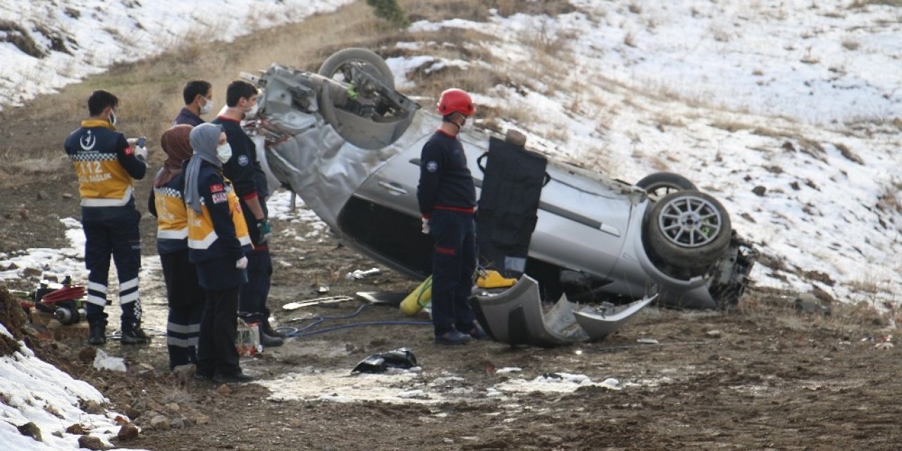 Elazığ’da Otomobil Takla Attı: 1 Ölü, 1 Yaralı