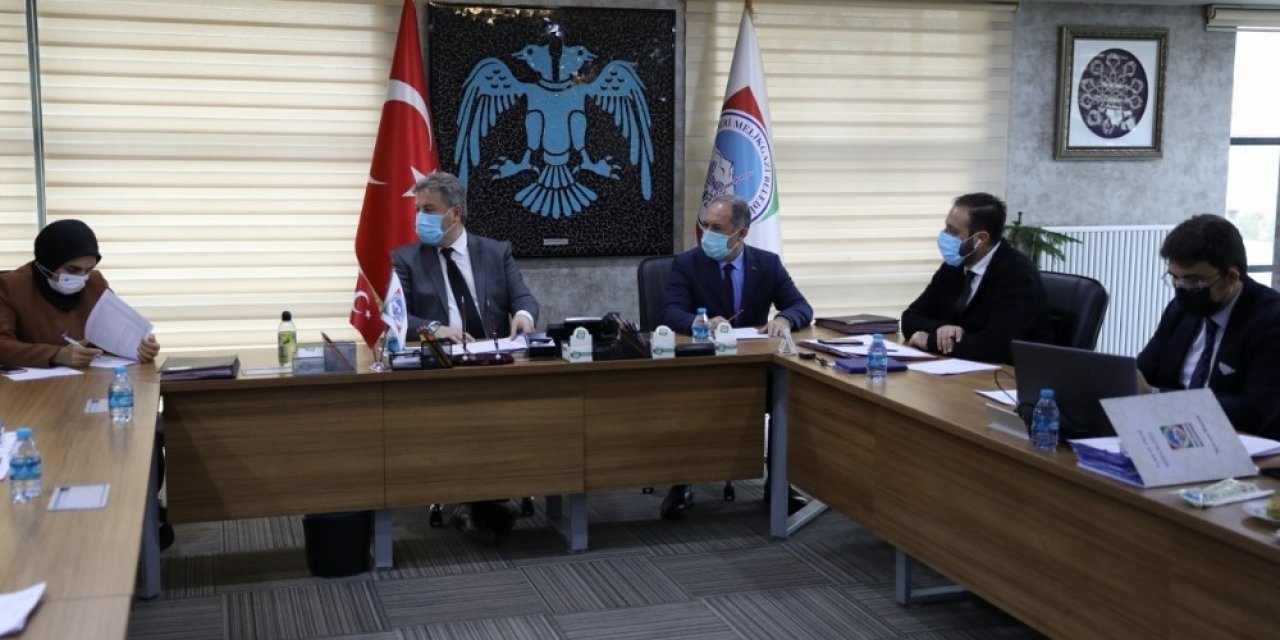 Melikgazi Belediyesi Mapalı İşyerlerinden Kira Almayacak