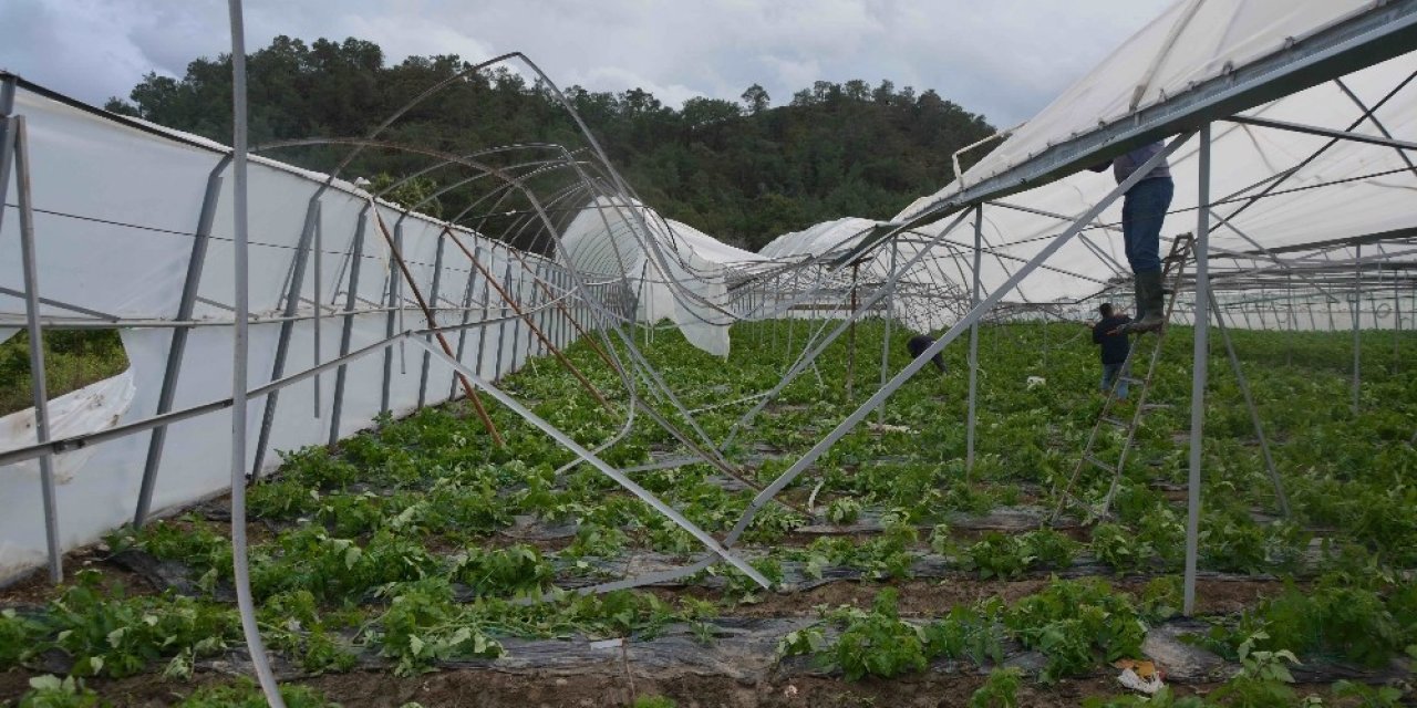 Ortaca’da Fırtına Seralara Zarar Verdi