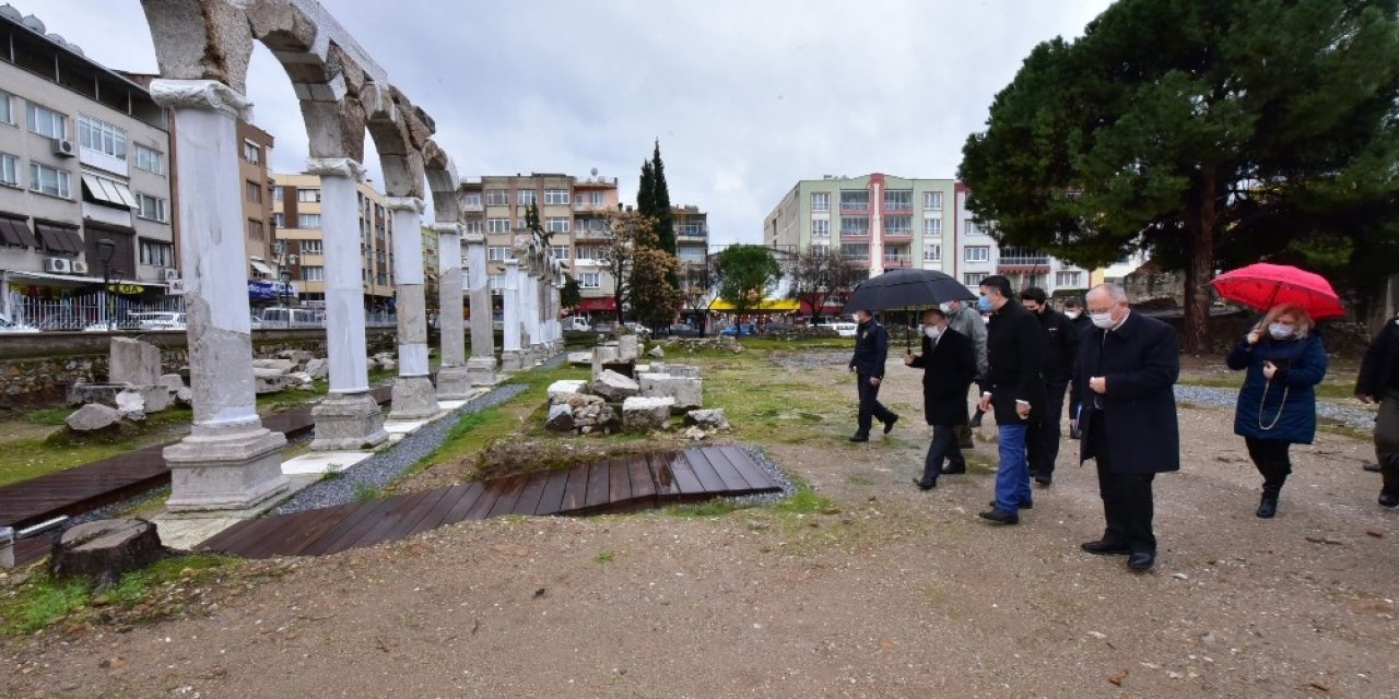 Vali Karadeniz, Akhisar İlçesinde İncelemelerde Bulundu