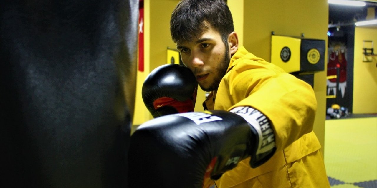Abisini Kıskandığı İçin Başladığı Sporda Başarıdan Başarıya Koşuyor