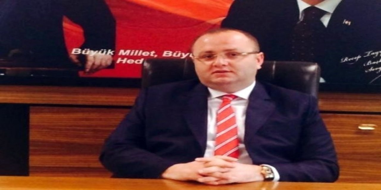 Ev Hapsindeki Sanığı "devlet Adına" Öldürdüğünü Sanmış