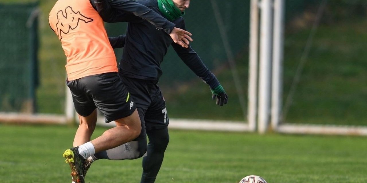 Bursaspor Altınordu Maçı Hazırlıkları Devam Ediyor
