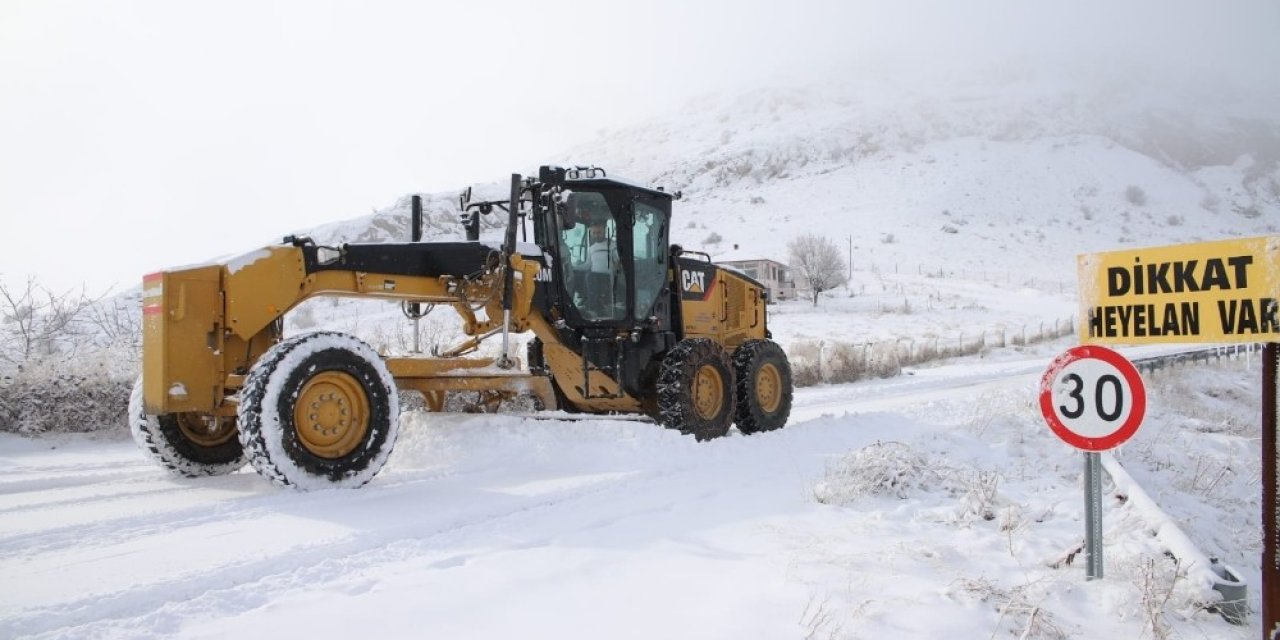 Meteorolojiden Elazığ, Bingöl Ve Tunceli İçin Yoğun Kar Yağışı Uyarısı