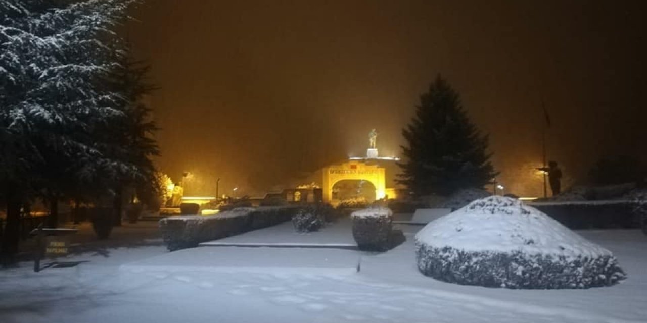 Dumlupınar’da Kar Güzelliği