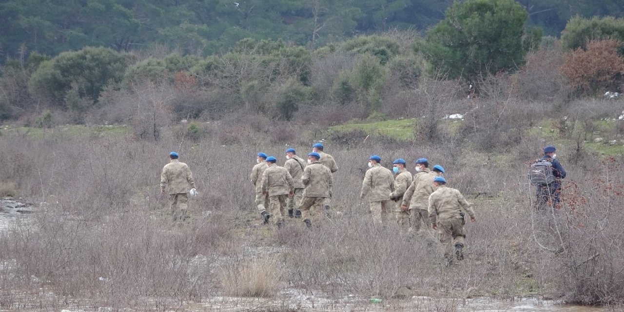 Çanakkale’de Komanda Ekipleri De Arama Çalışmalarına Katıldı