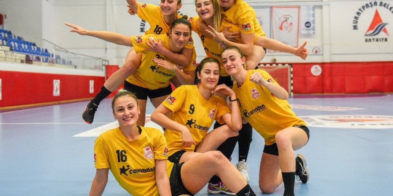 Muratpaşa Hentbolda Derbi Heyecanı Yaşanıyor