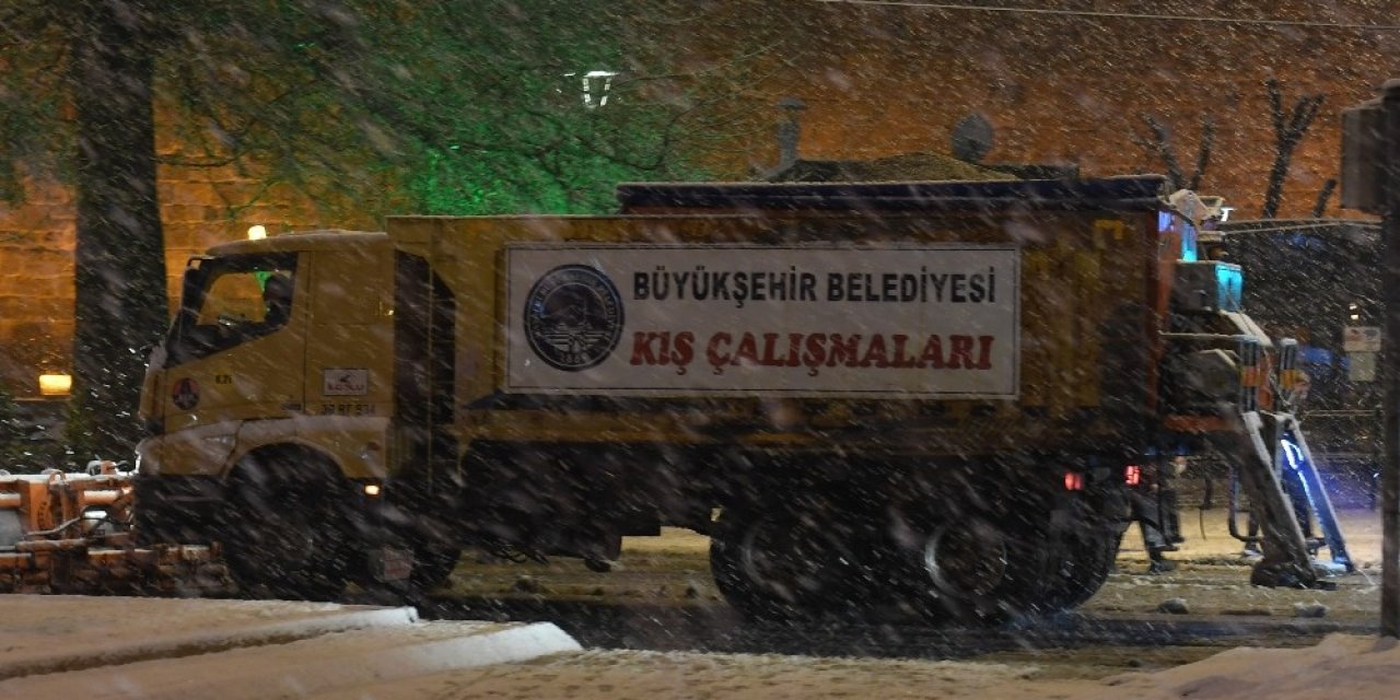 Kayseri’de Kapanan 104 Yol Ulaşıma Açıldı