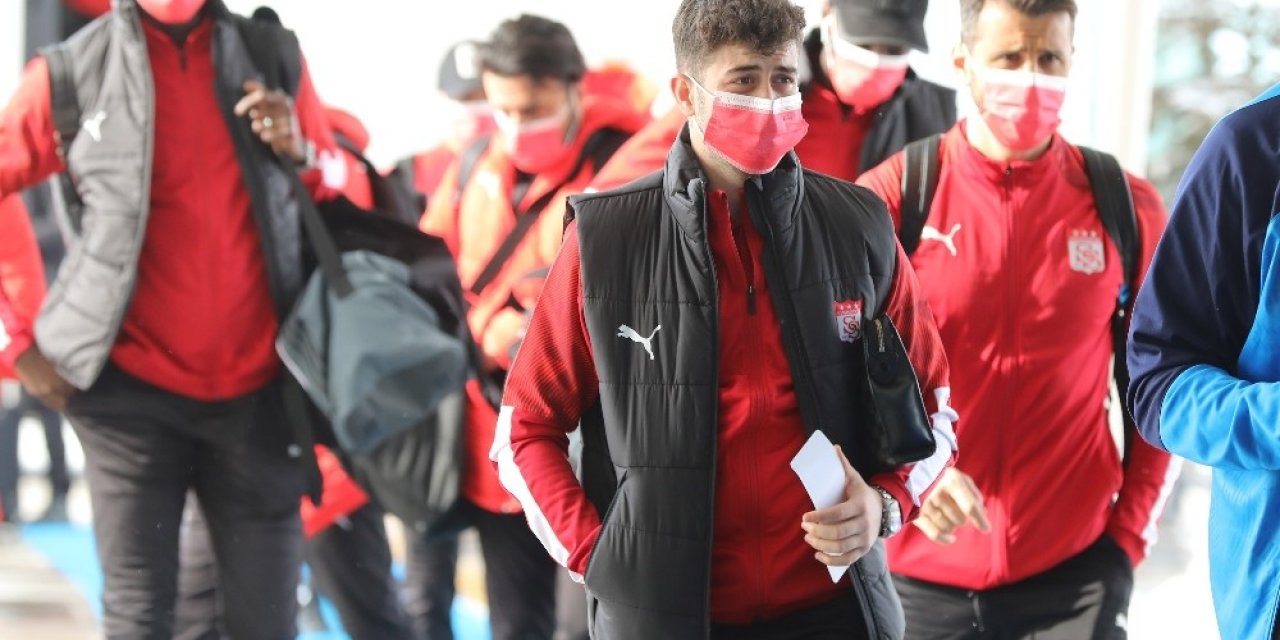 Sivasspor, Alanya’ya Ulaştı