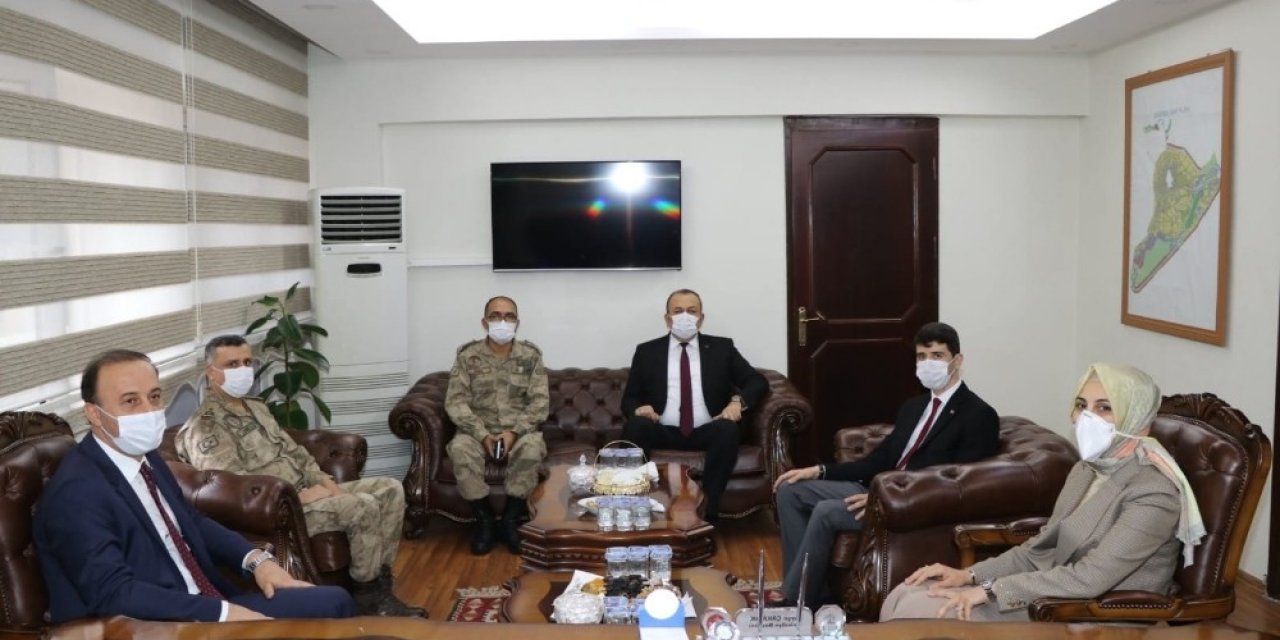 Vali Erin’den Bölge Komutanı Tümgeneral Güney’e Ziyaret